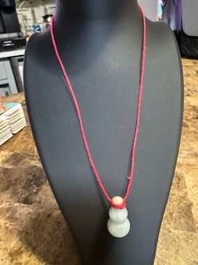 Red Cord Jade Pendant Necklace - Unbranded
